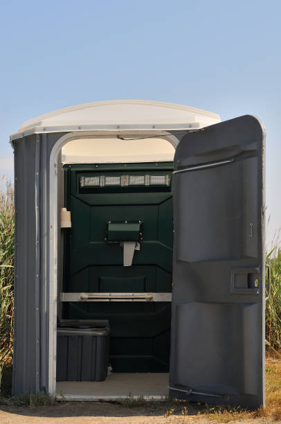 Best Portable restroom trailer rental  in Shiprock, NM